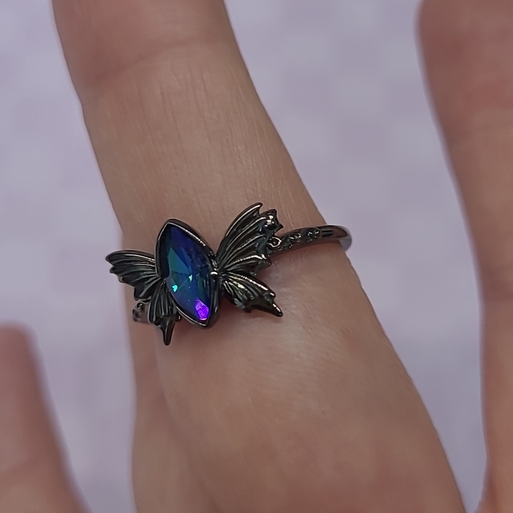 Butterfly Crystal Ring - Iridescent Blue-Purple Accent Size 8 - Picture 3 of 4